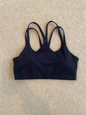 Fabletics Black Racerback Sports Bra M Wireless Pullover Logo Accent